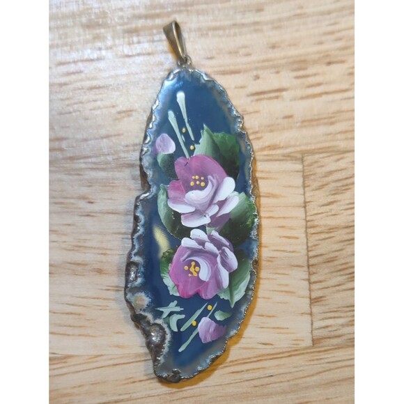 Agate Disc Pendant with Flower Painting Handcrafted - Picture 1 of 6